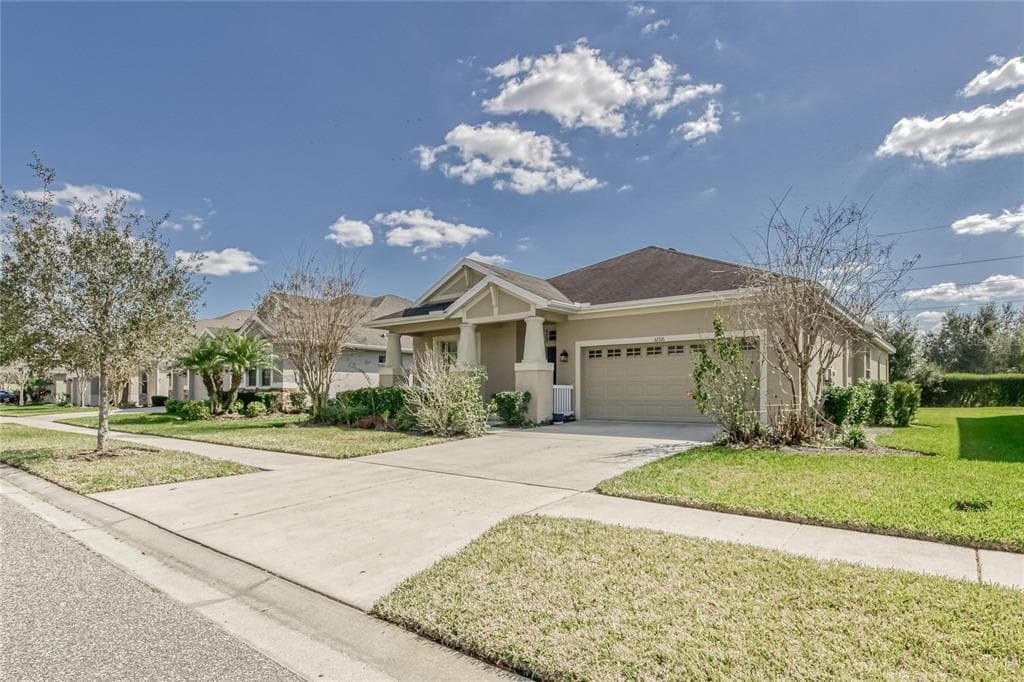 32516 SUMMERGLADE DRIVE