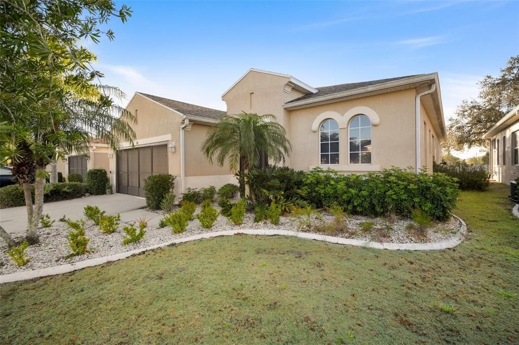 836 KING LEON WAY SUN CITY CENTER, FL 33573