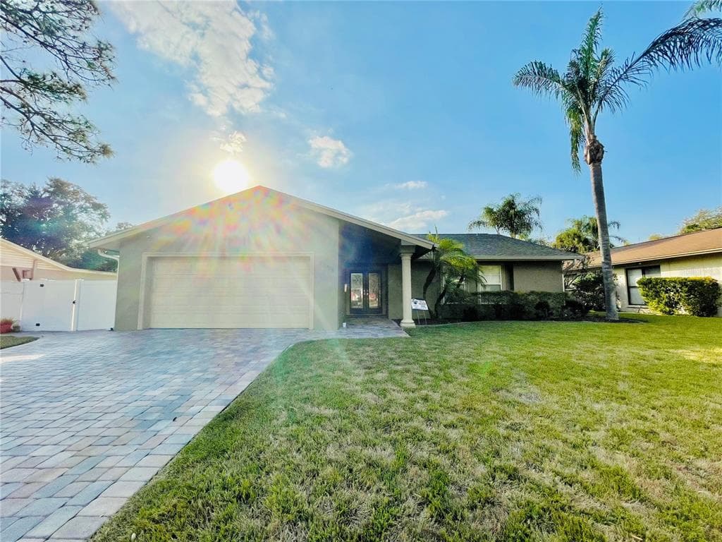 7108 LAWNVIEW COURT TAMPA, FL 33615