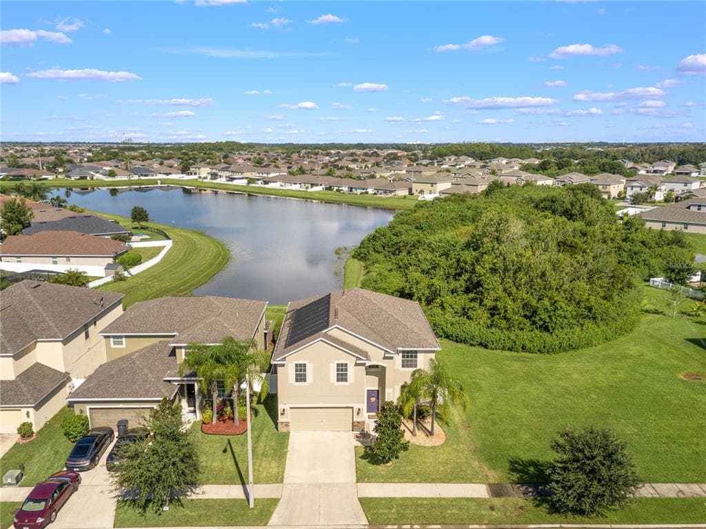 11016 STANDING STONE DRIVE WIMAUMA, FL 33598