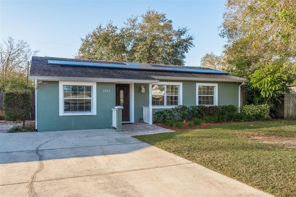 4104 W LEILA AVENUE TAMPA, FL 33616