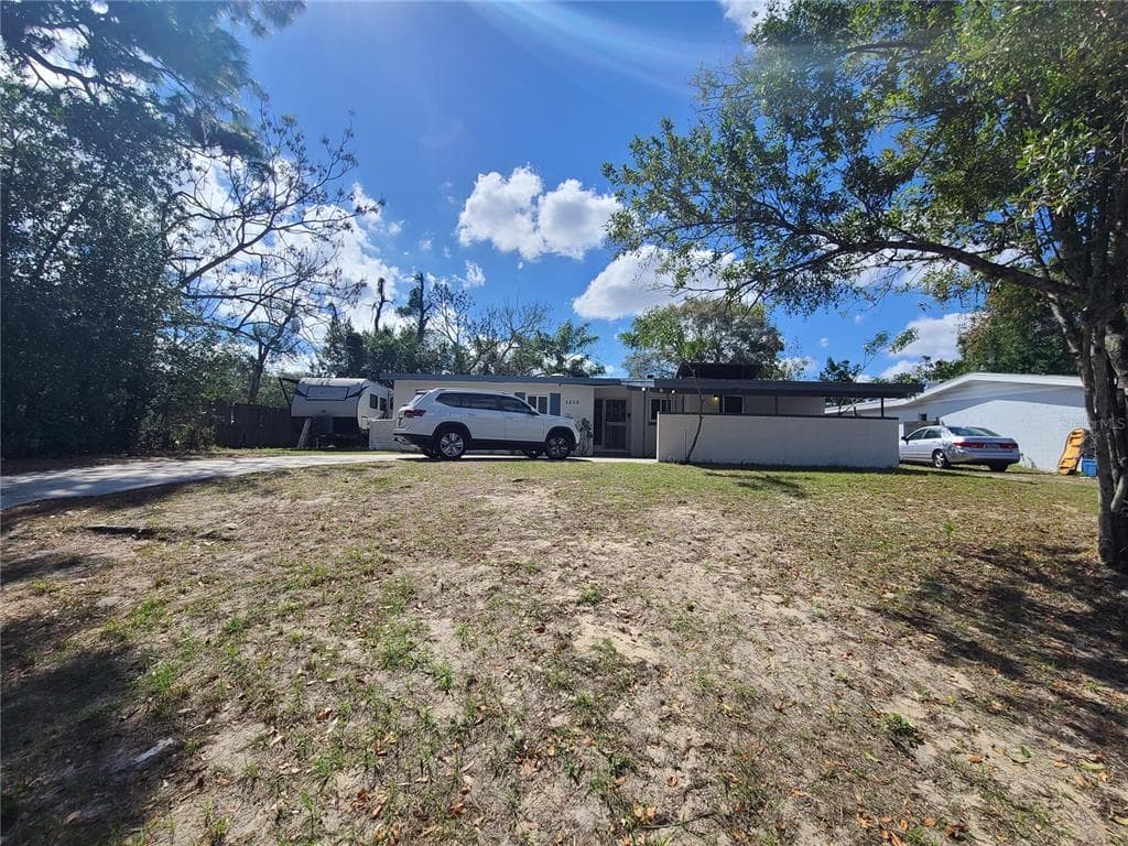 5206 PALISADES DRIVE ORLANDO, FL 32808