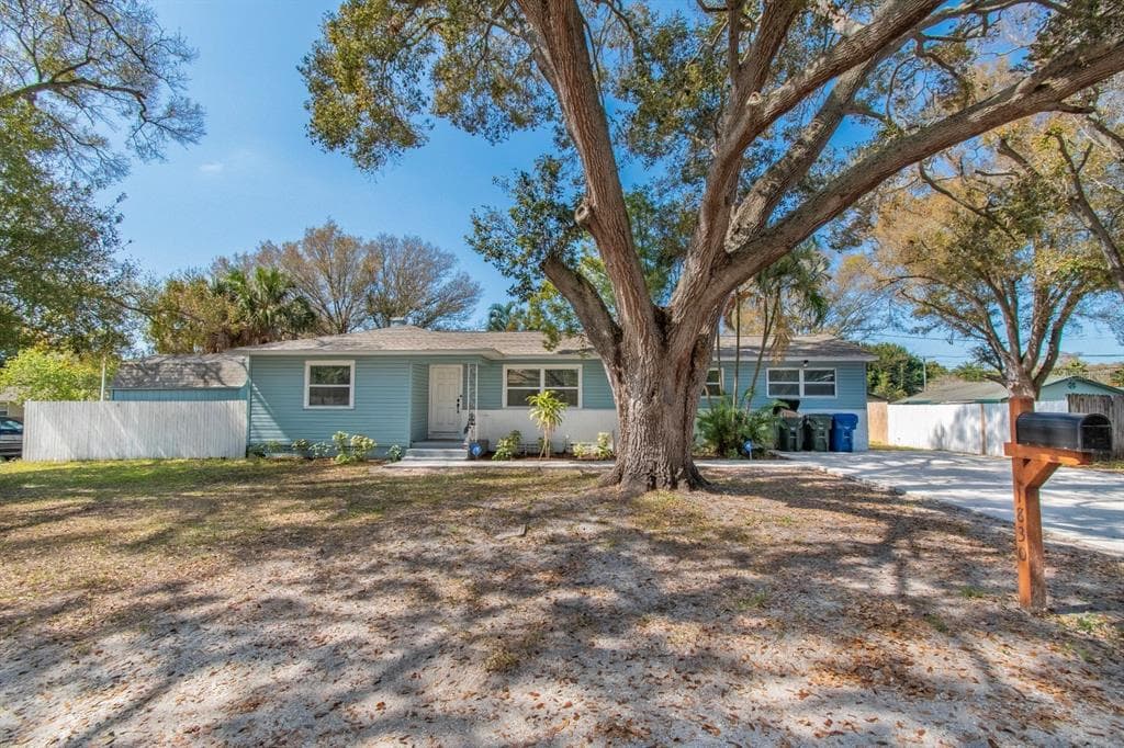 1830 30TH LANE SW LARGO, FL 33774