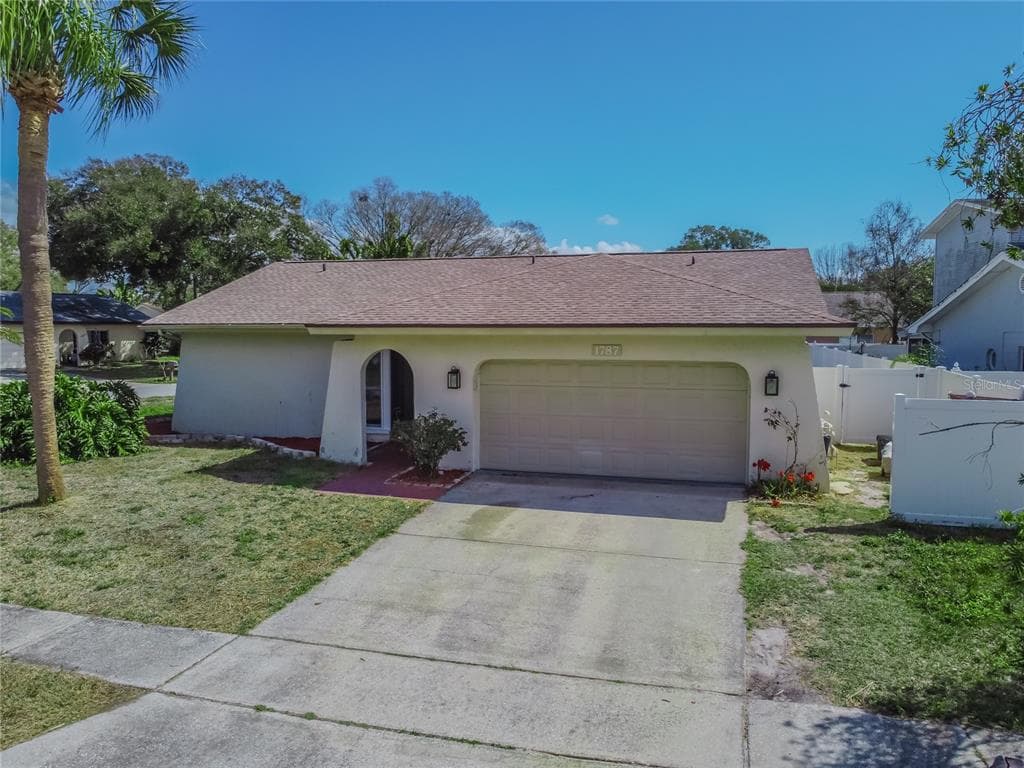 1787 E GROVEHILL ROAD PALM HARBOR, FL 34683