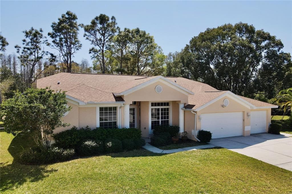 13520 PLANTATION LAKE CIRCLE HUDSON, FL 34669