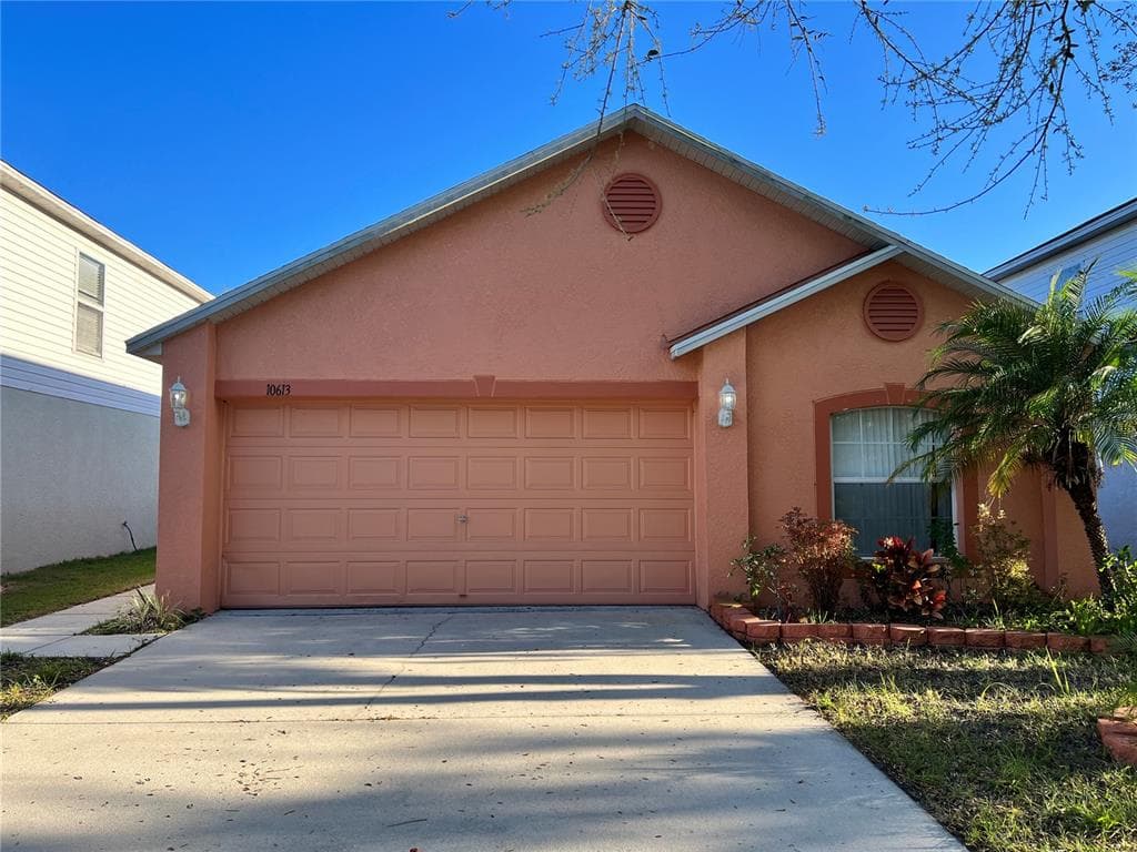 10613 OPUS DRIVE RIVERVIEW, FL 33579