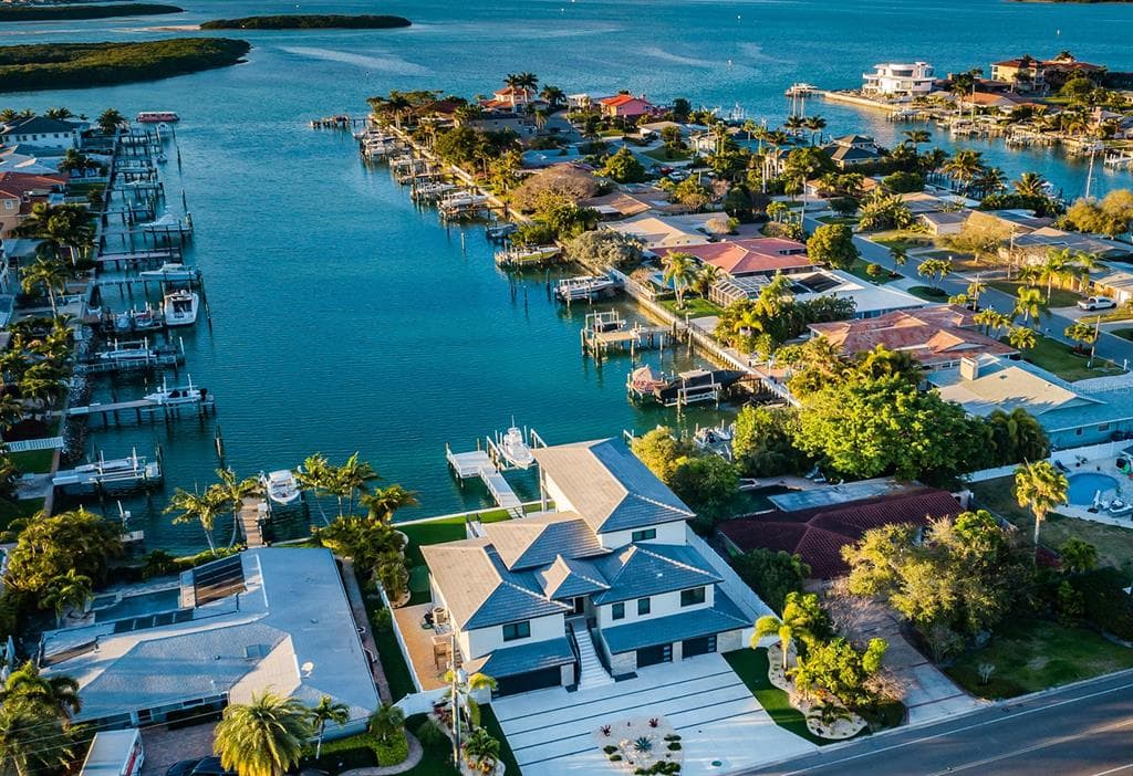 540 CAPRI BOULEVARD TREASURE ISLAND, FL 33706