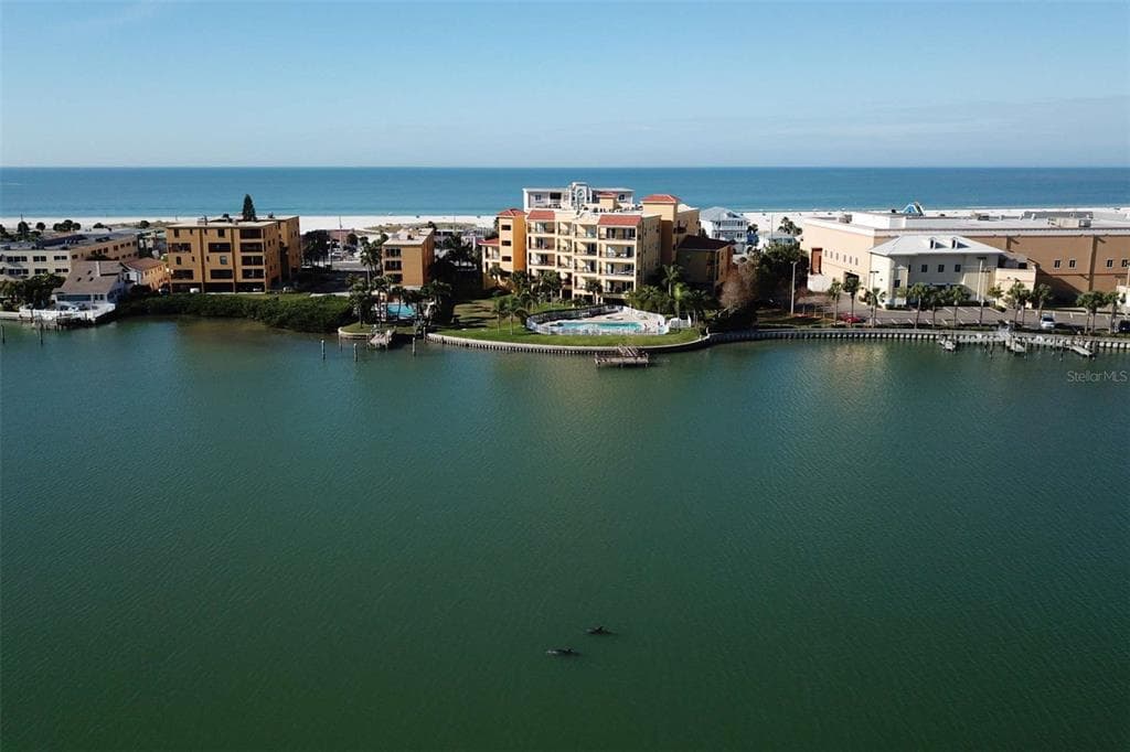 10315 GULF BOULEVARD UNIT 202 TREASURE ISLAND, FL 33706