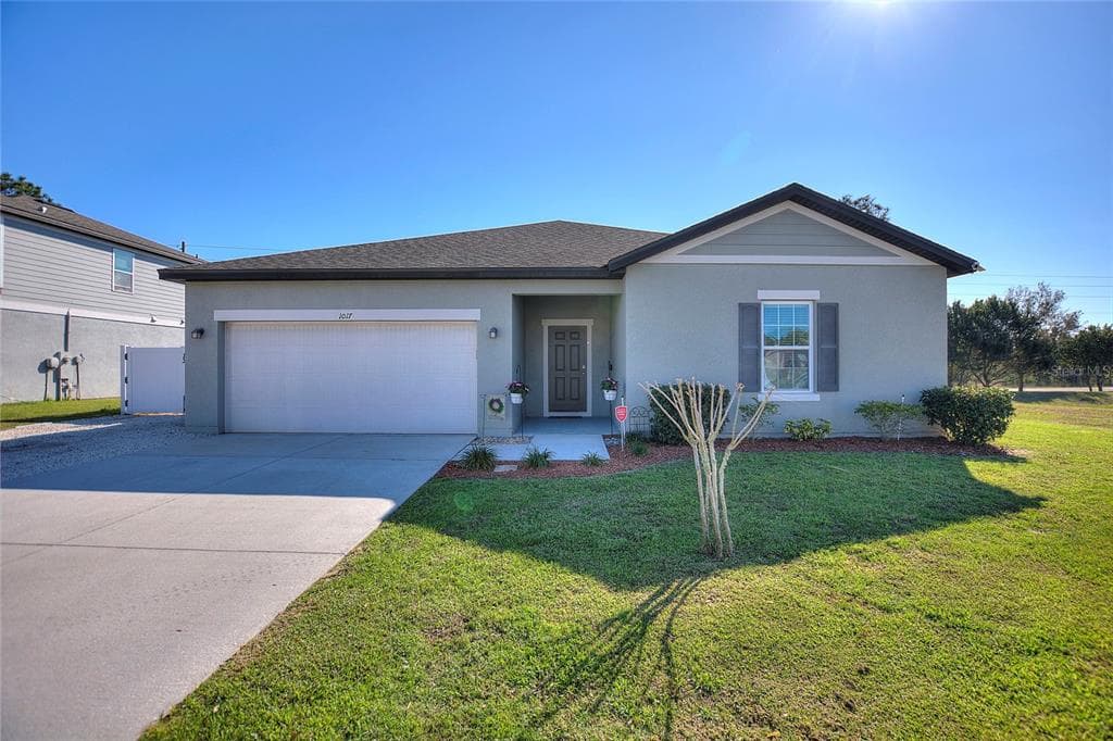 1017 MARGOT LANE LAKE WALES, FL 33853