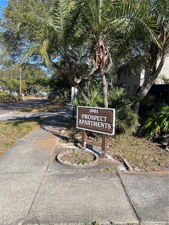 1001 S PROSPECT AVENUE UNIT 17 CLEARWATER, FL 33756