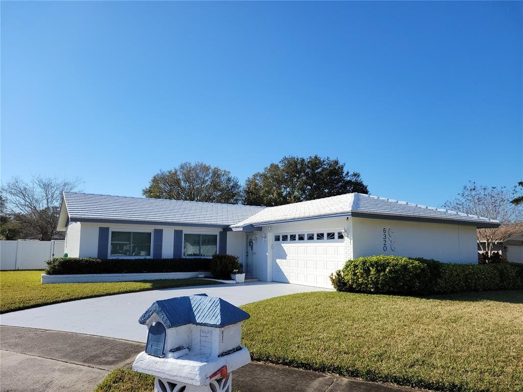 6320 WOODLAND BOULEVARD N PINELLAS PARK, FL 33781