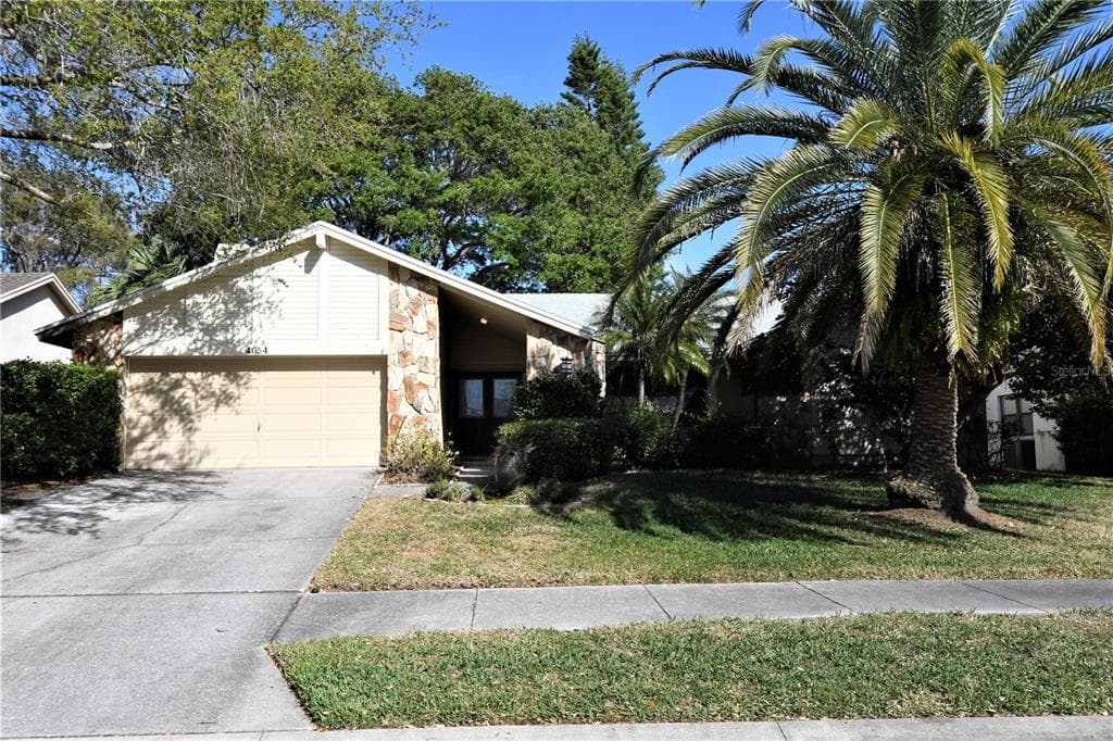 4054 BRIDGEPORT DRIVE SAFETY HARBOR, FL 34695