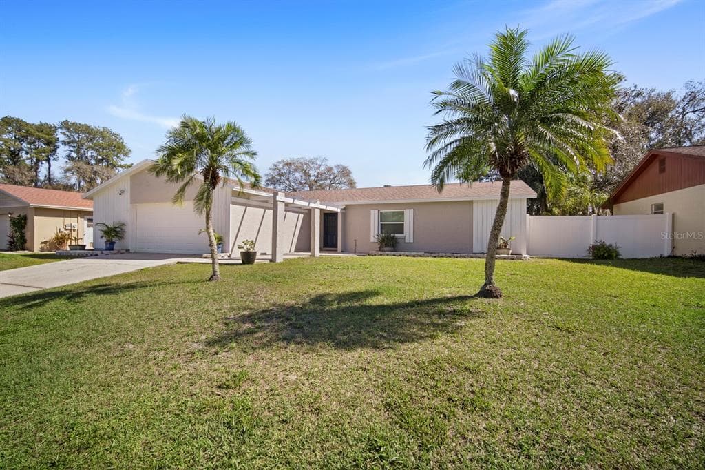 3708 GREENFORD STREET VALRICO, FL 33596