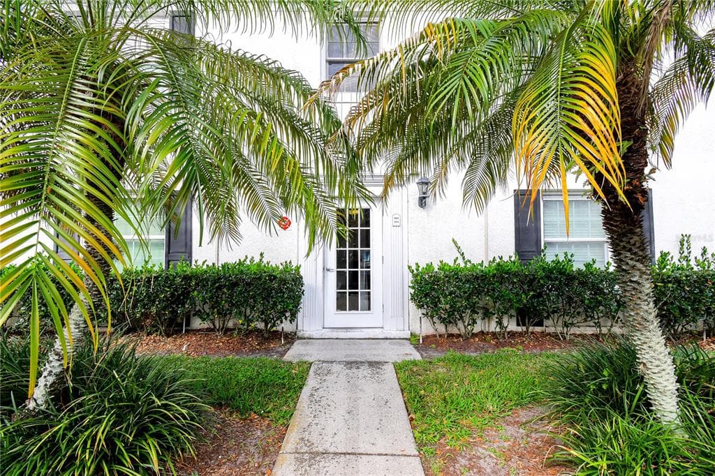 13690 ORANGE SUNSET DRIVE UNIT 202 TAMPA, FL 33618
