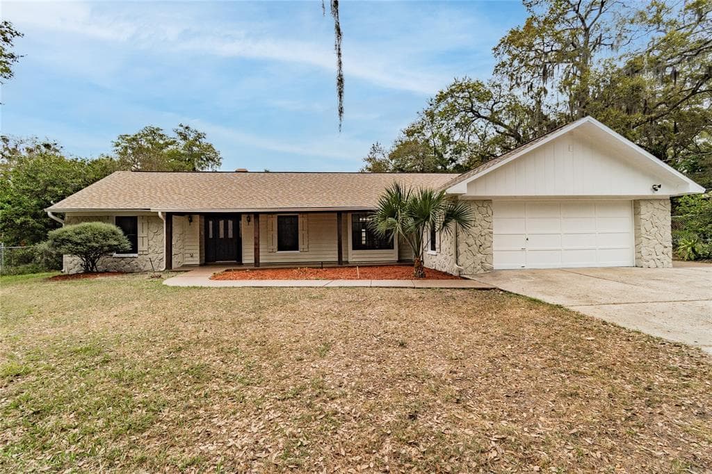 10007 KENDA DR RIVERVIEW, FL 33578