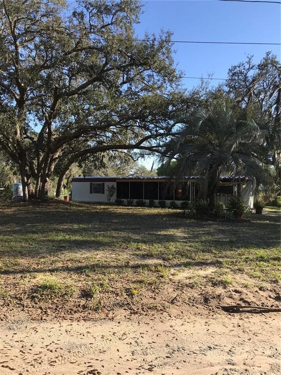 4246 LINCOLN ROAD FRUITLAND PARK, FL 34731