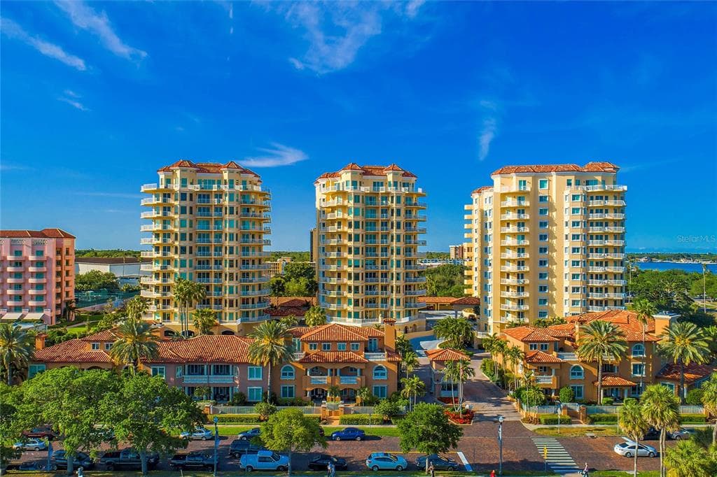 555 5TH AVE NE UNIT 322 ST PETERSBURG, FL 33701