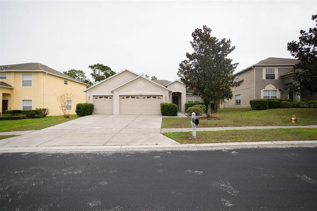 4132 BRAEMERE DRIVE SPRING HILL, FL 34609
