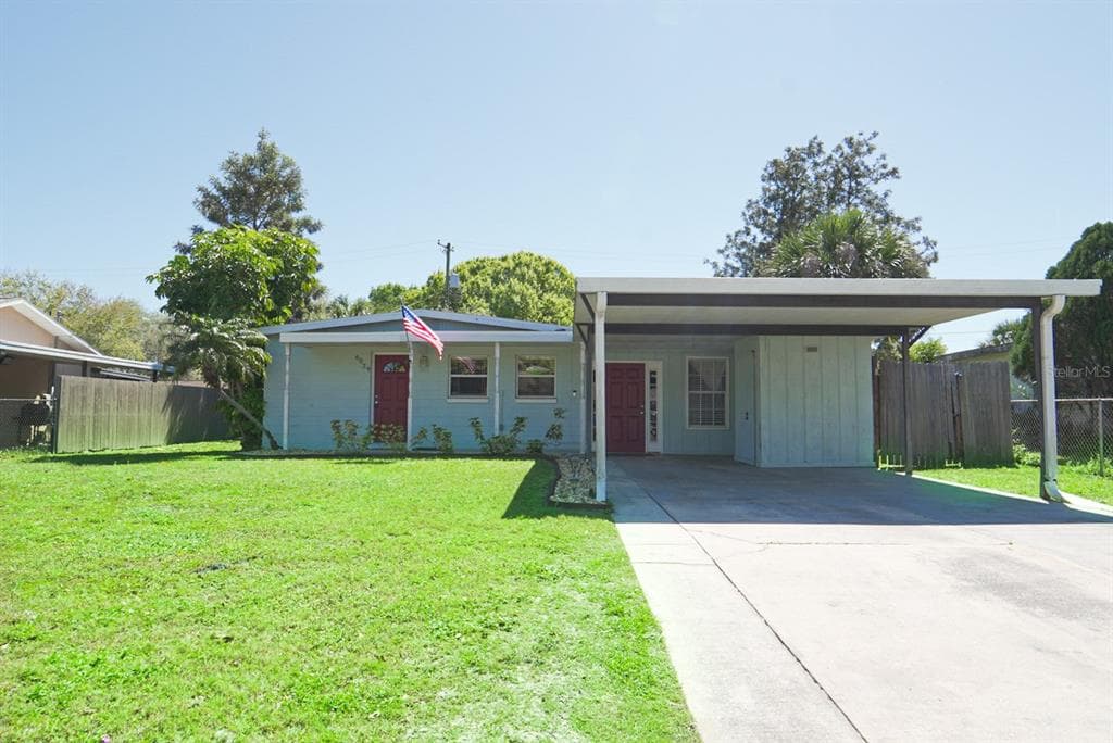 6029 FLORA TERRACE APOLLO BEACH, FL 33572