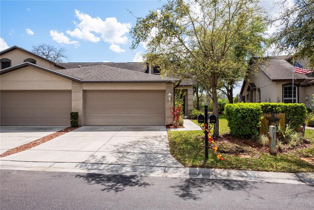 11210 PORT DOUGLAS DRIVE NEW PORT RICHEY, FL 34654