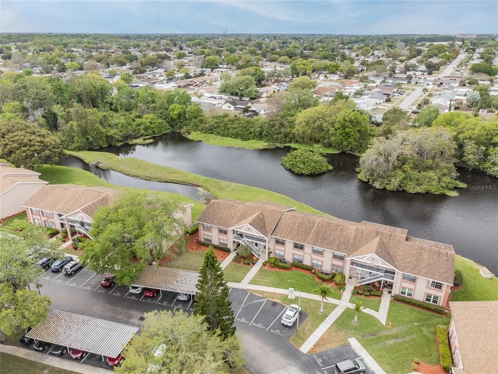 4925 MYRTLE OAK DRIVE UNIT 23 NEW PORT RICHEY, FL 34653