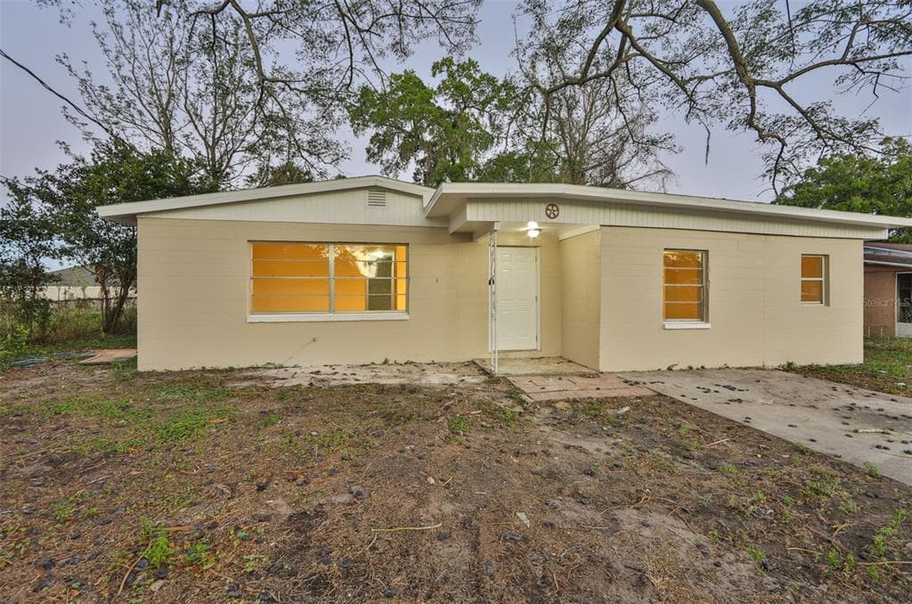 11406 MARSHALL ROAD THONOTOSASSA, FL 33592