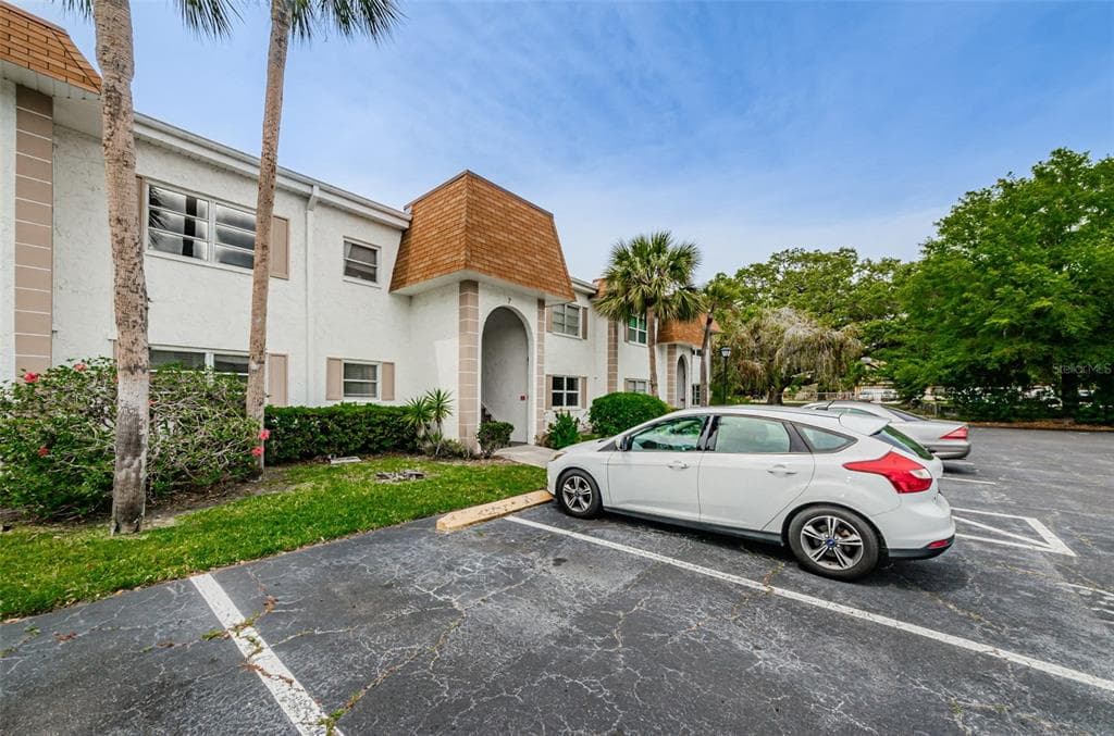 211 S MCMULLEN BOOTH ROAD UNIT 189 CLEARWATER, FL 33759