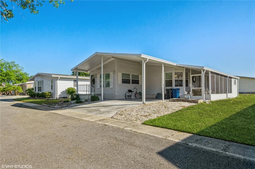 357 LAKE WAY OLDSMAR, FL 34677