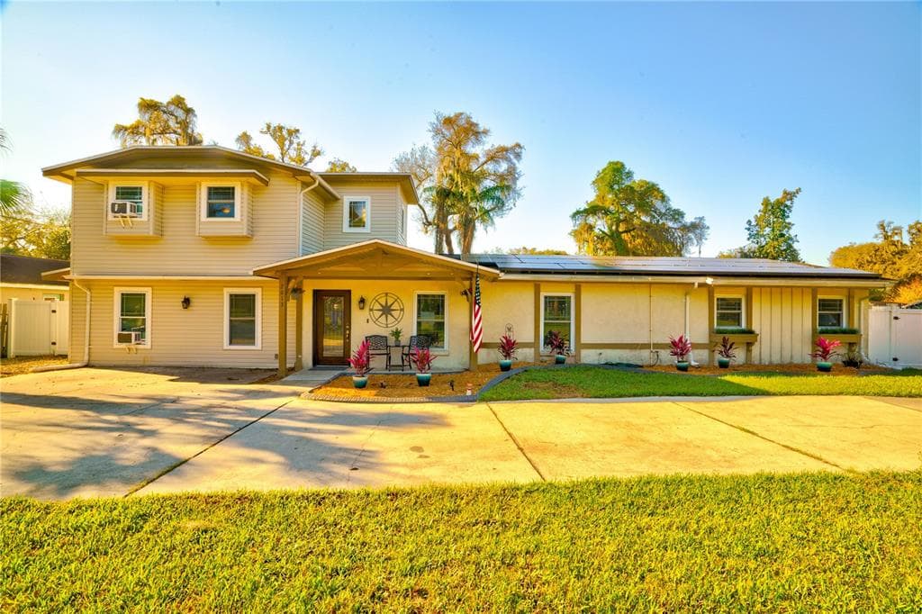 2013 LEE DRIVE