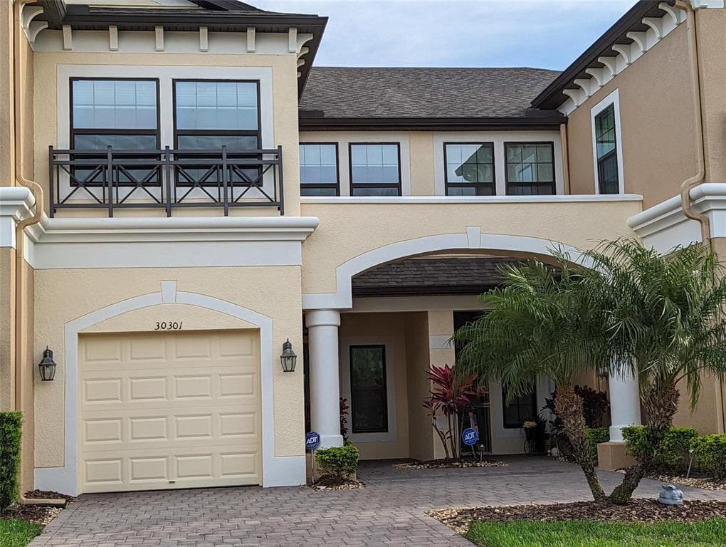 30301 SOUTHWELL LANE WESLEY CHAPEL, FL 33543