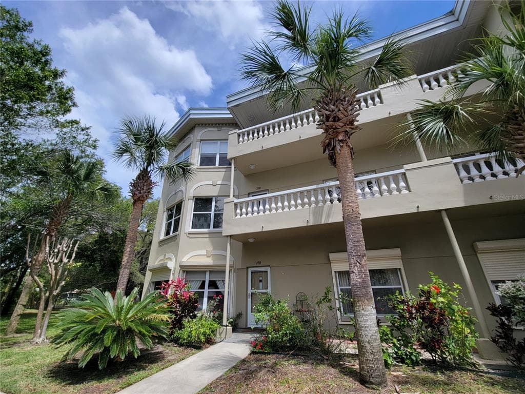 2019 UTOPIAN DRIVE W UNIT 114