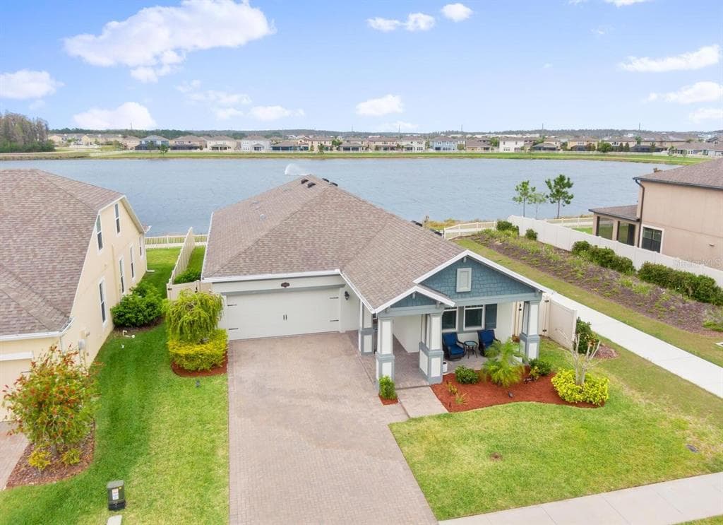 19421 LONG LAKE RANCH LUTZ, FL 33558