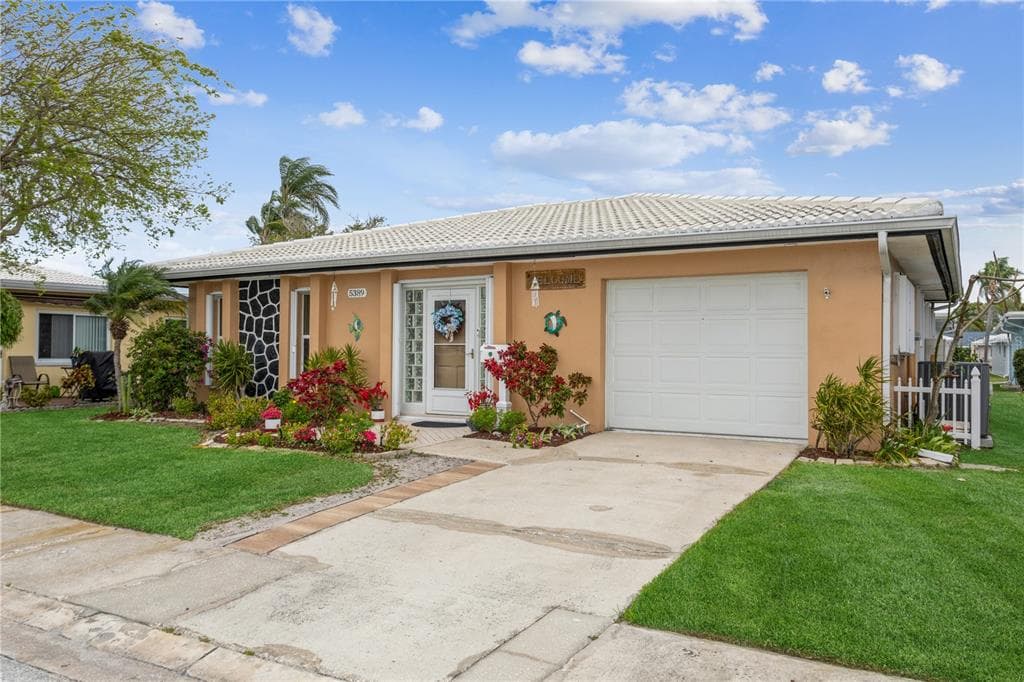 5389 N MAGNOLIA TRAIL N UNIT 534 PINELLAS PARK, FL 33782