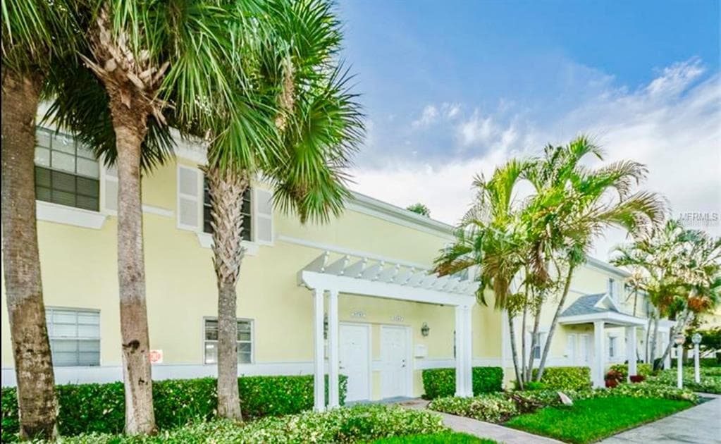 3751 POMPANO DRIVE SE ST PETERSBURG, FL 33705