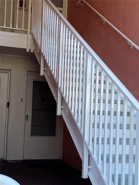 3620 41ST WAY S UNIT 73F ST PETERSBURG, FL 33711