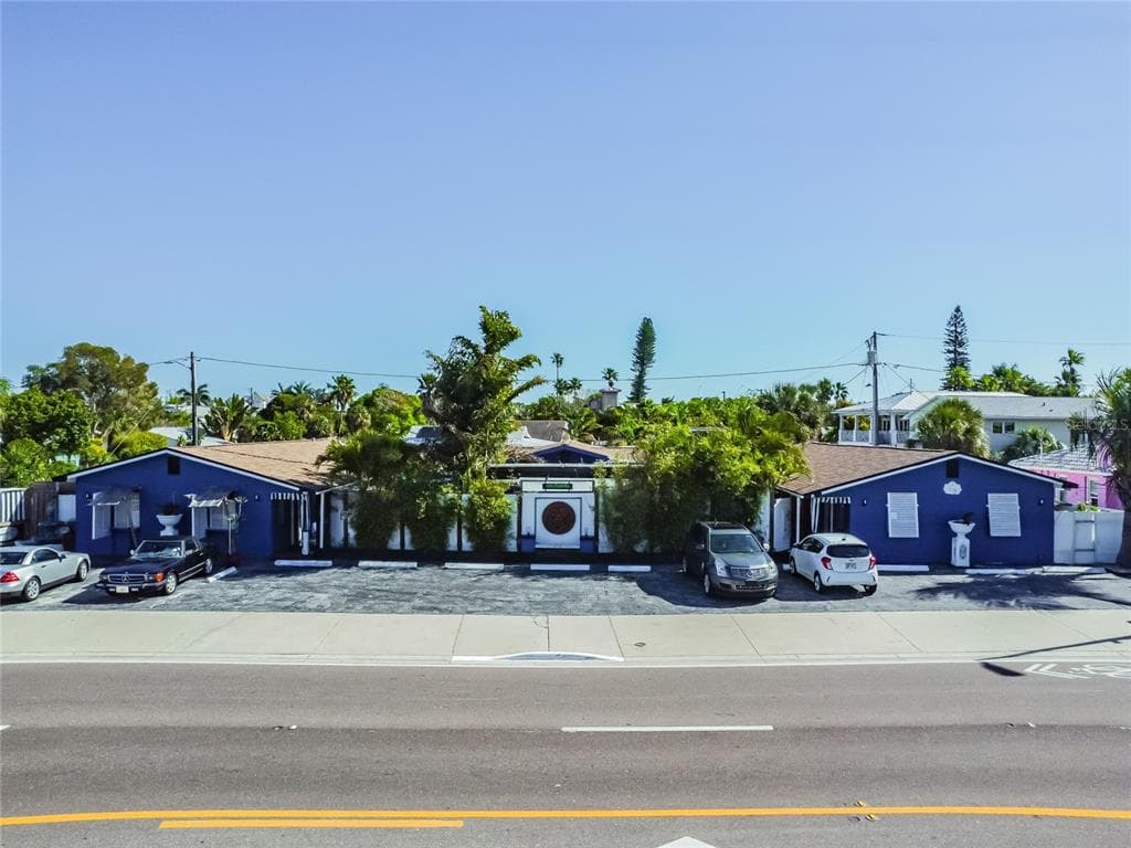 12035 GULF BOULEVARD TREASURE ISLAND, FL 33706
