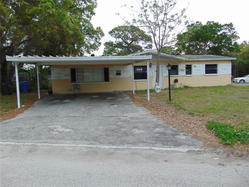 4501 FOUNTAINBLEAU ROAD TAMPA, FL 33634