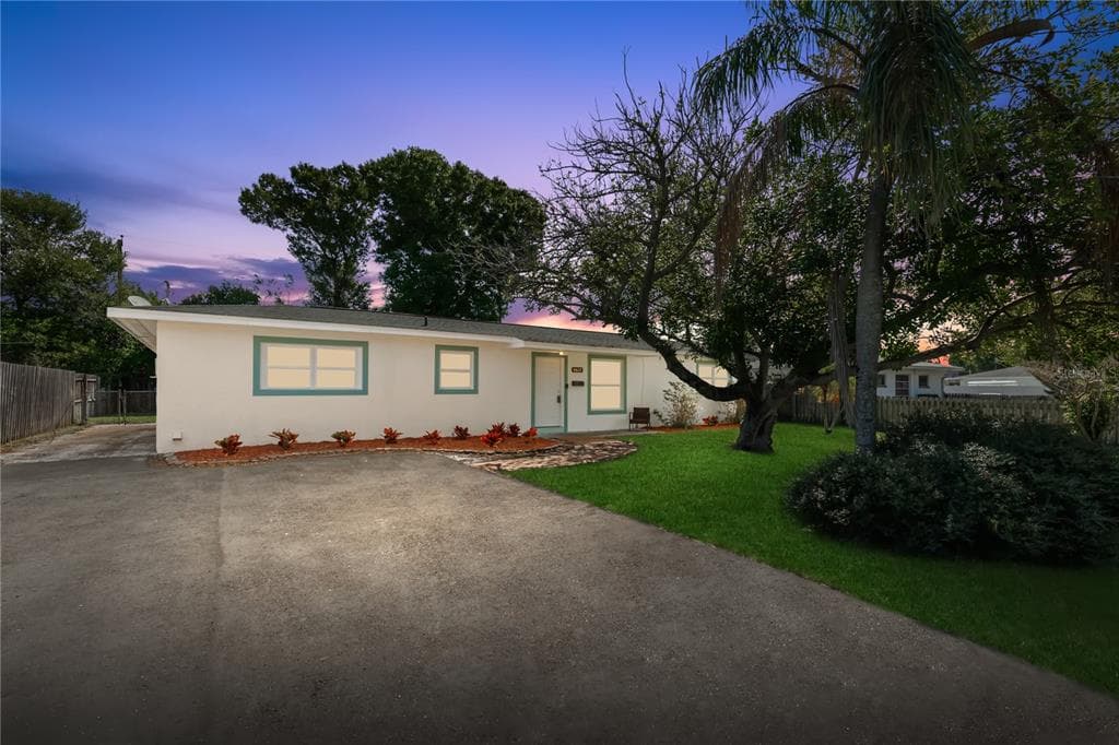 6627 17TH STREET N ST PETERSBURG, FL 33702