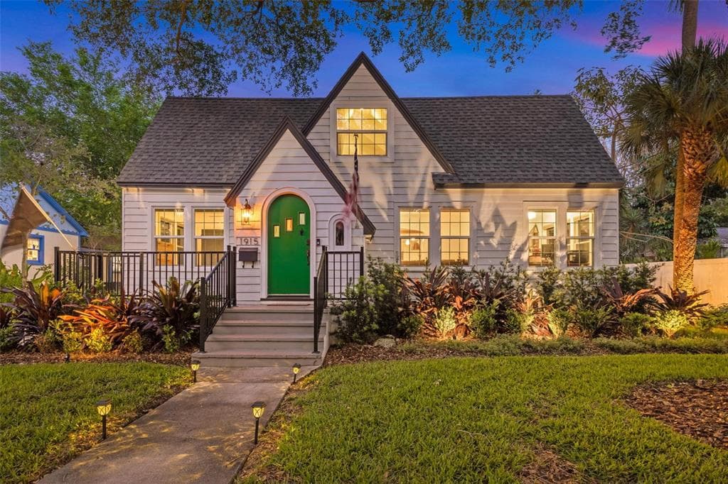 1915 10TH STREET N ST PETERSBURG, FL 33704