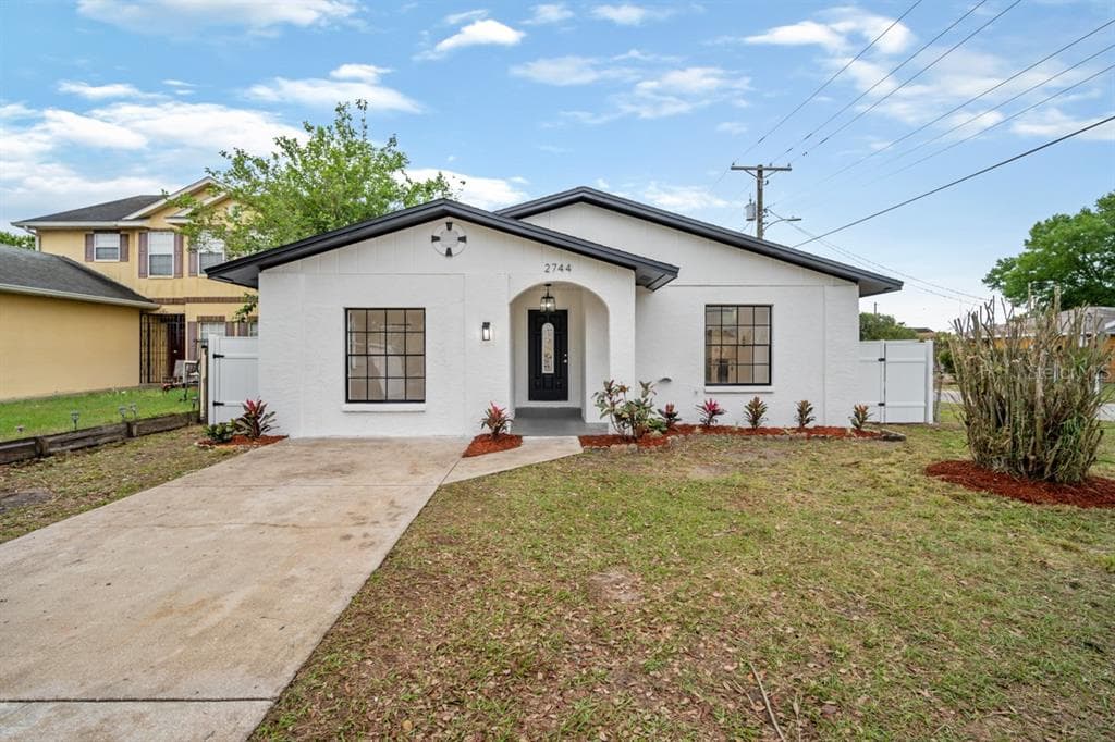 2744 W LA SALLE STREET TAMPA, FL 33607