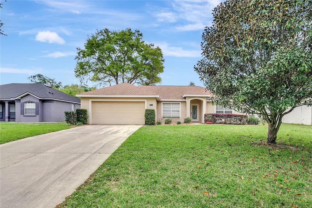 10118 ROCKDALE DRIVE LEESBURG, FL 34788