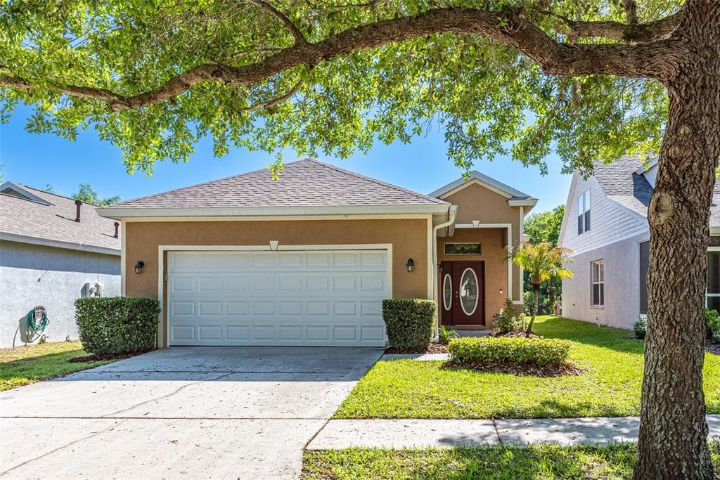 5608 TANAGERGROVE WAY LITHIA, FL 33547
