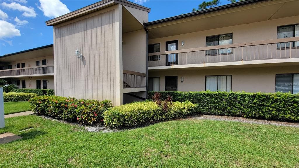 209 MARY DRIVE UNIT 7 OLDSMAR, FL 34677