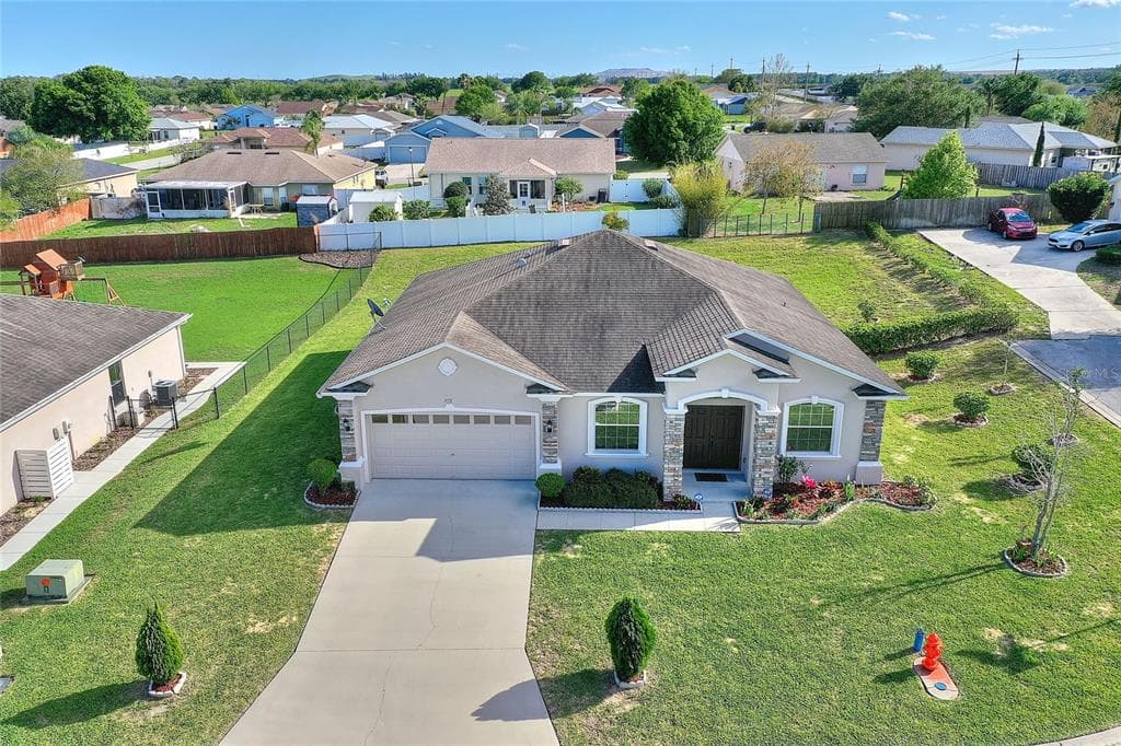 3771 CORNERSTONE LANE LAKELAND, FL 33813