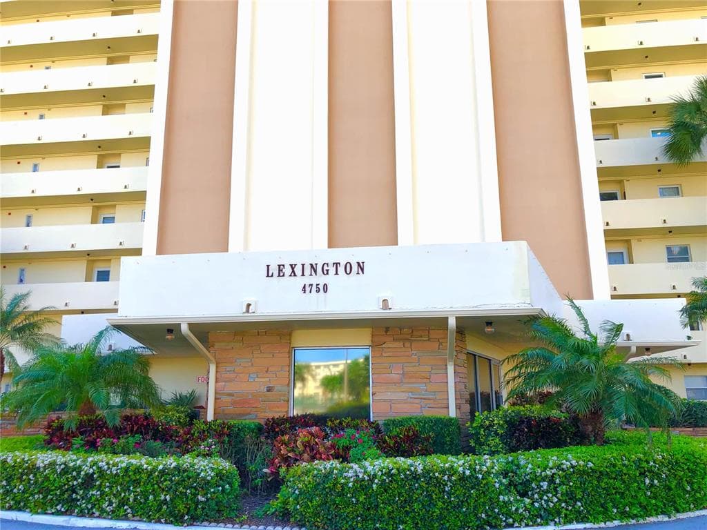 4750 COVE CIRCLE UNIT 411 ST PETERSBURG, FL 33708