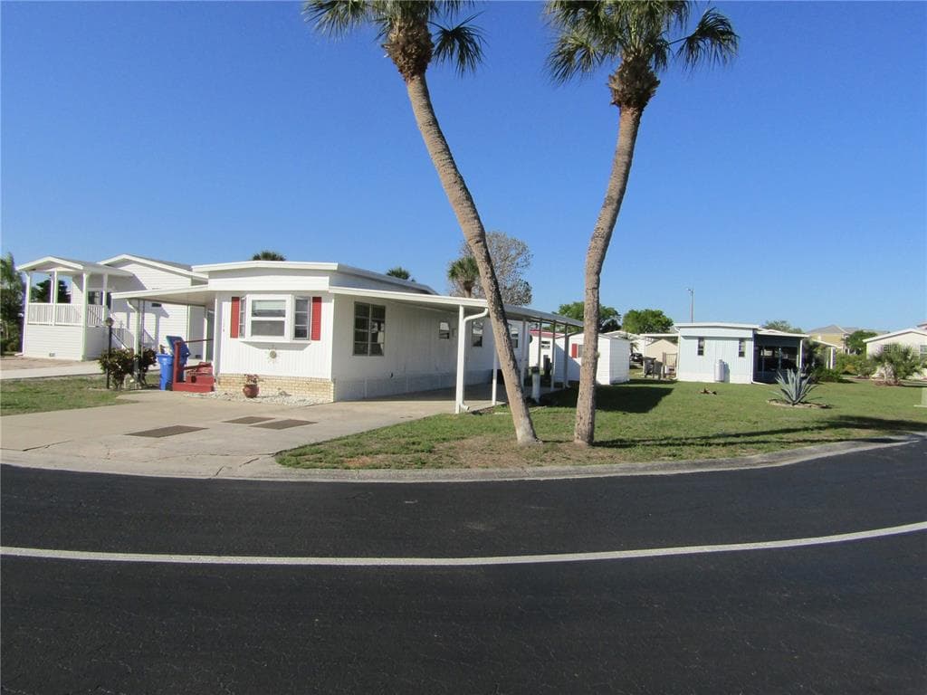 124 E SAINT LUCIA LOOP UNIT 183 APOLLO BEACH, FL 33572