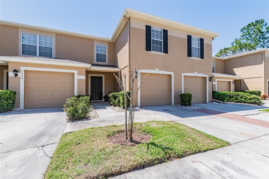 8522 EDGEWATER PLACE BOULEVARD TAMPA, FL 33615