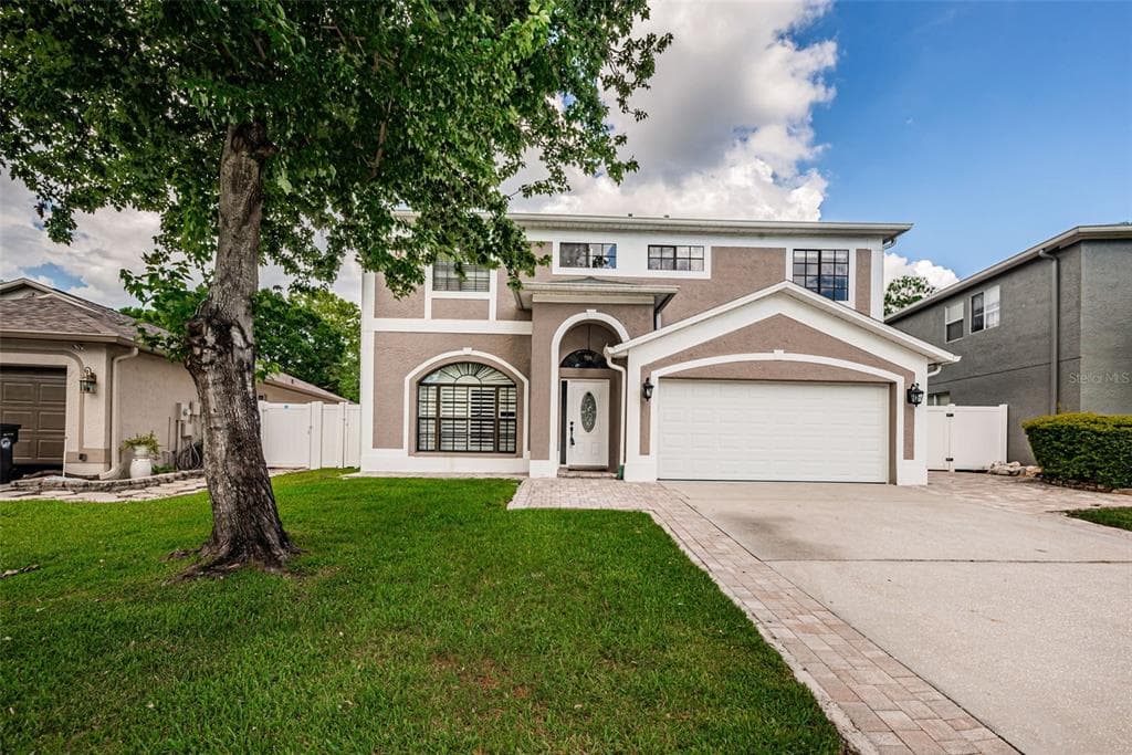 1625 GRAY BARK DRIVE