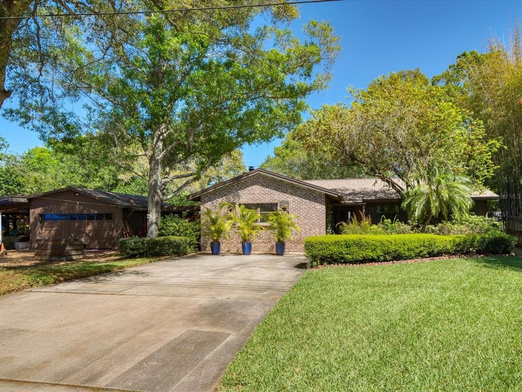 1721 DORCHESTER ROAD CLEARWATER, FL 33764