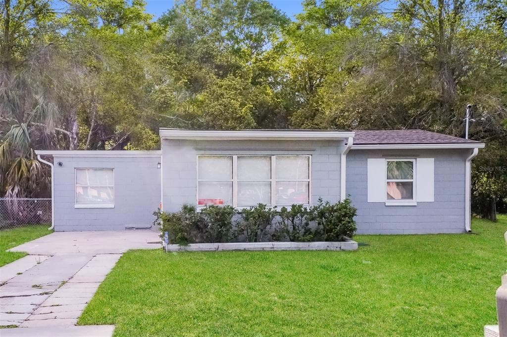 1532 MABLE BUTLER AVENUE ORLANDO, FL 32805